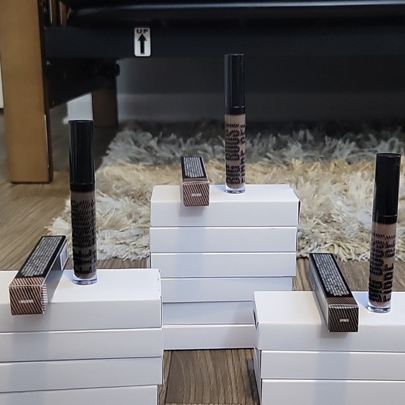 Eye Brows Big Boost Fibre Gel - Picture 3 of 3